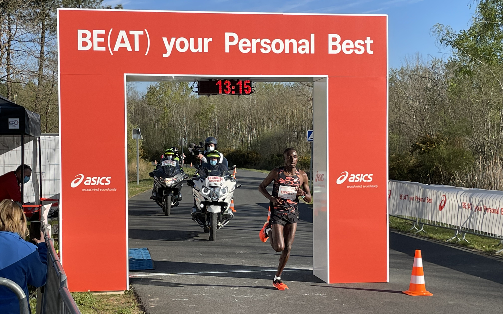 Le week-end dernière a eu lieu l'événement BE(AT) Your Personal Best par ASICS Un grand merci à l'équipe d'Infiniment Sport pour sa confiance